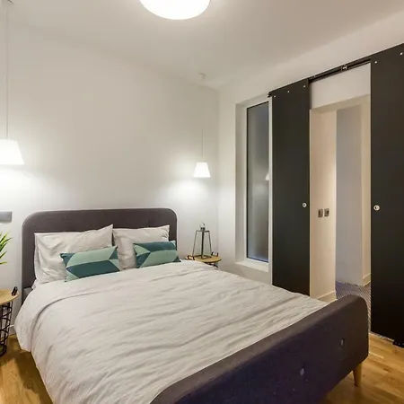 Quiet Old Town Hideout Appartement
