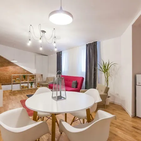 Apartment Quiet Old Town Hideout Cluj-Napoca
